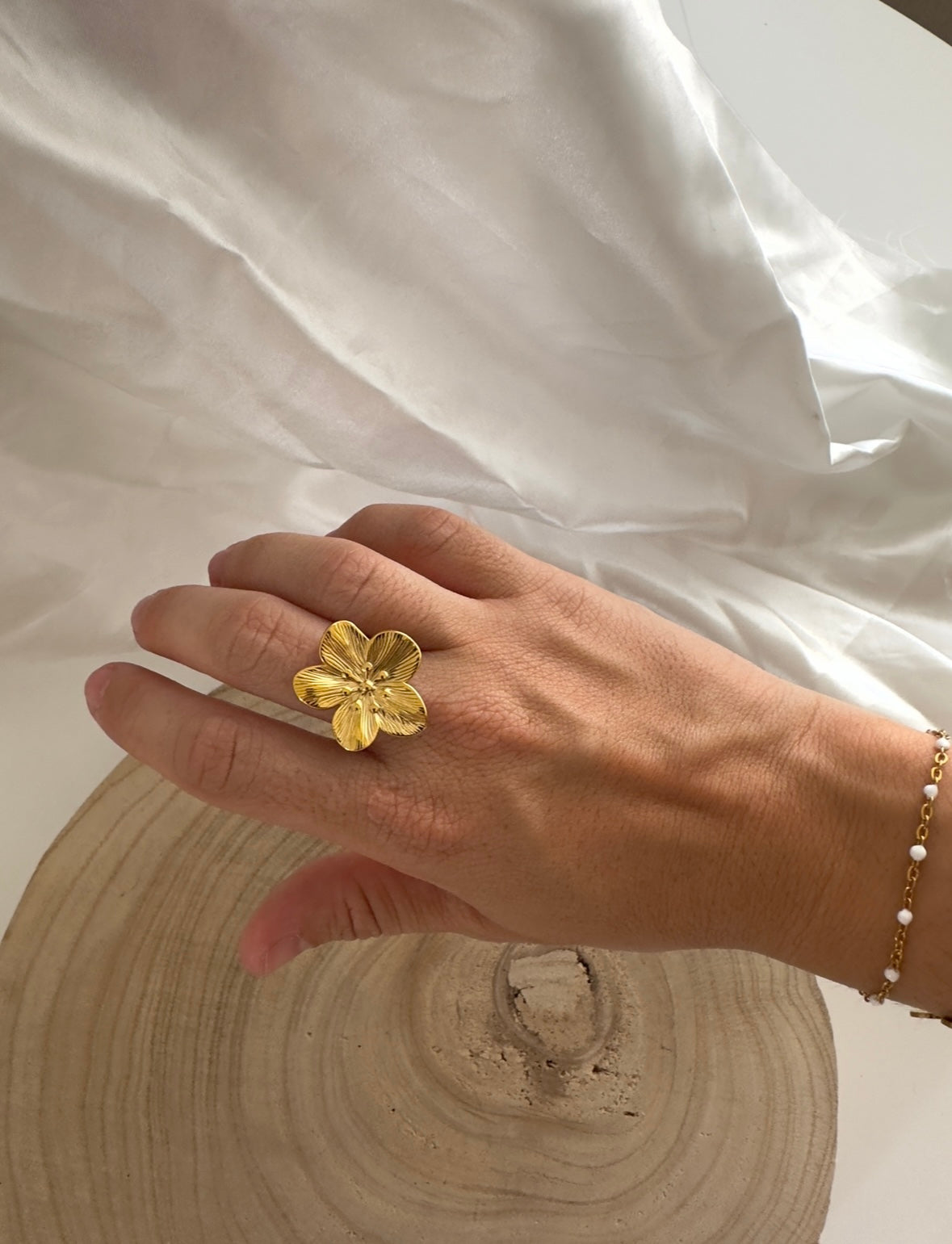 Bague fleur or