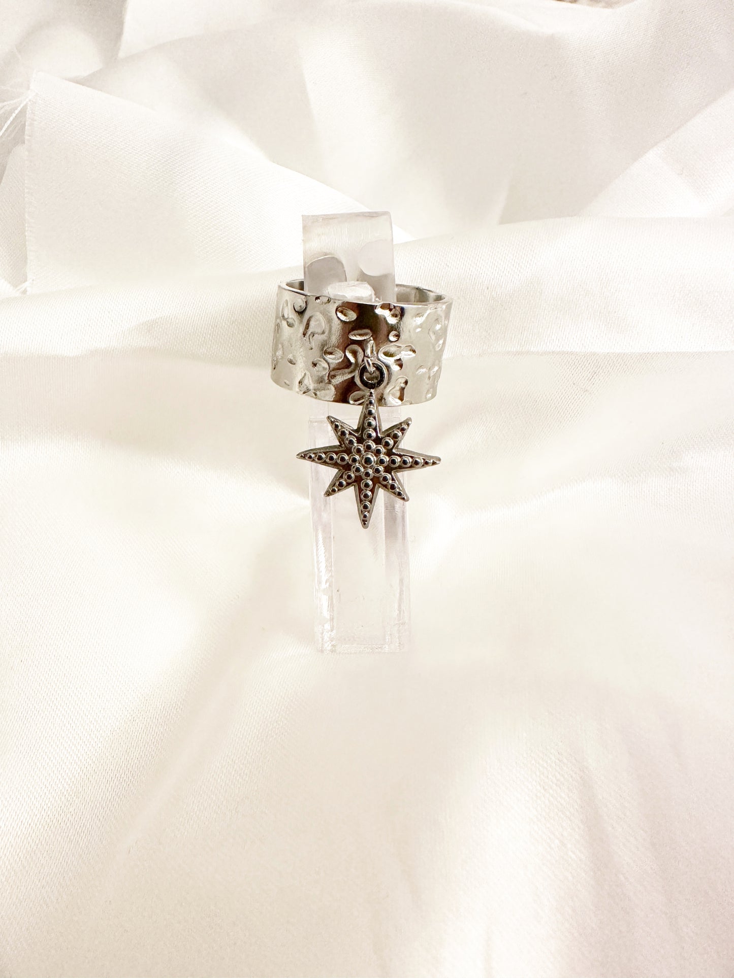 Bague MAE