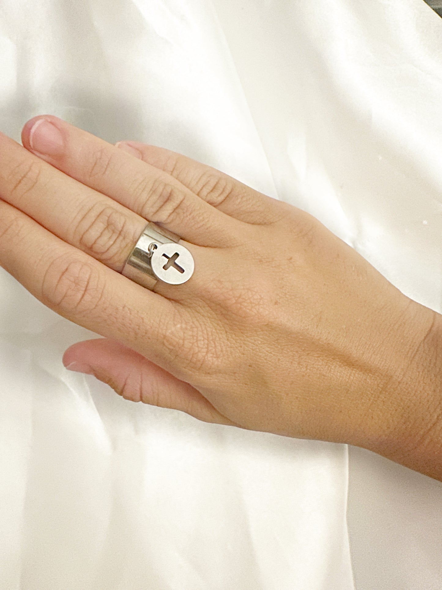 Bague croix en acier inoxydable