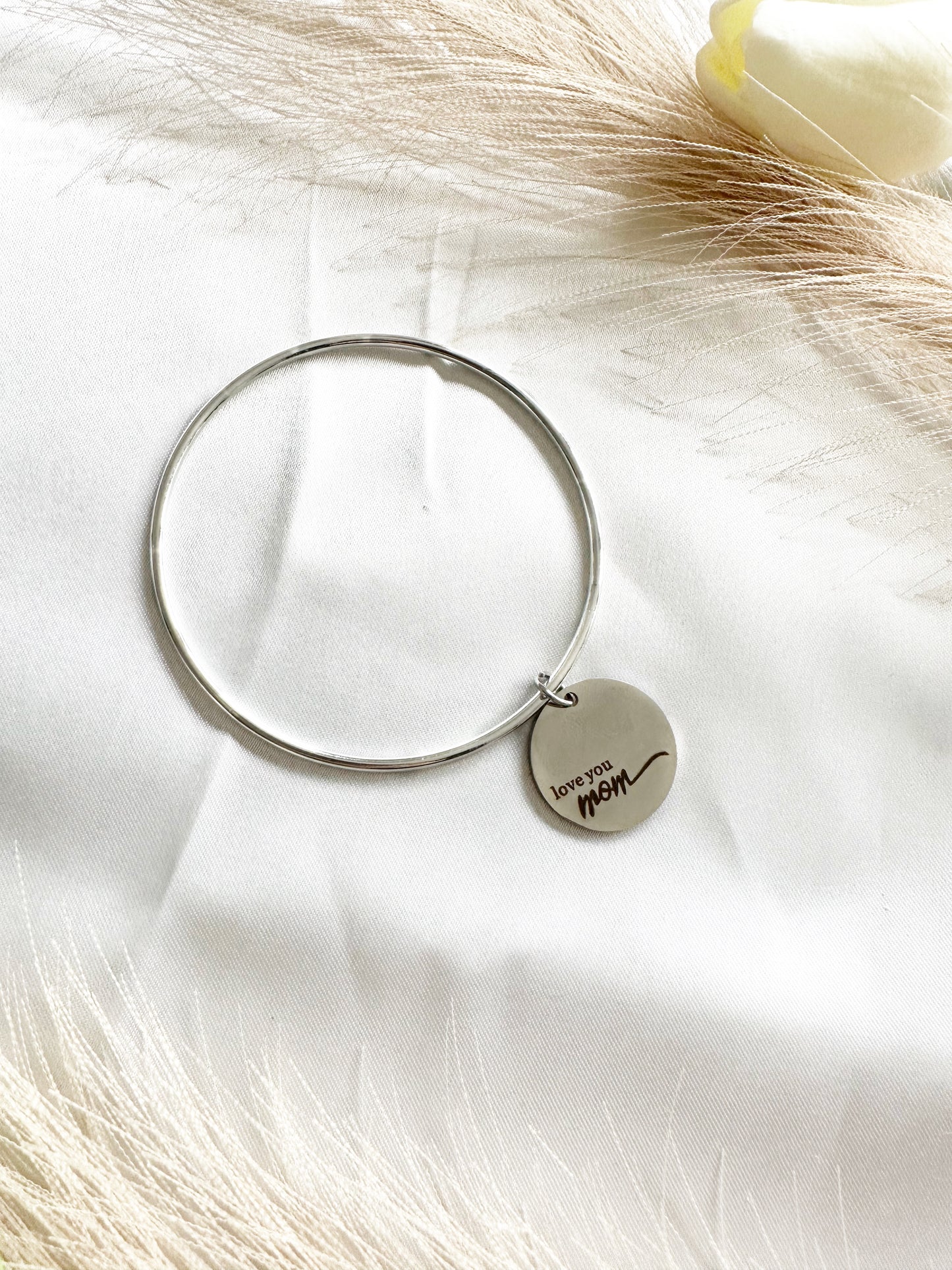 Bracelet jonc pastille maman en acier inoxydable