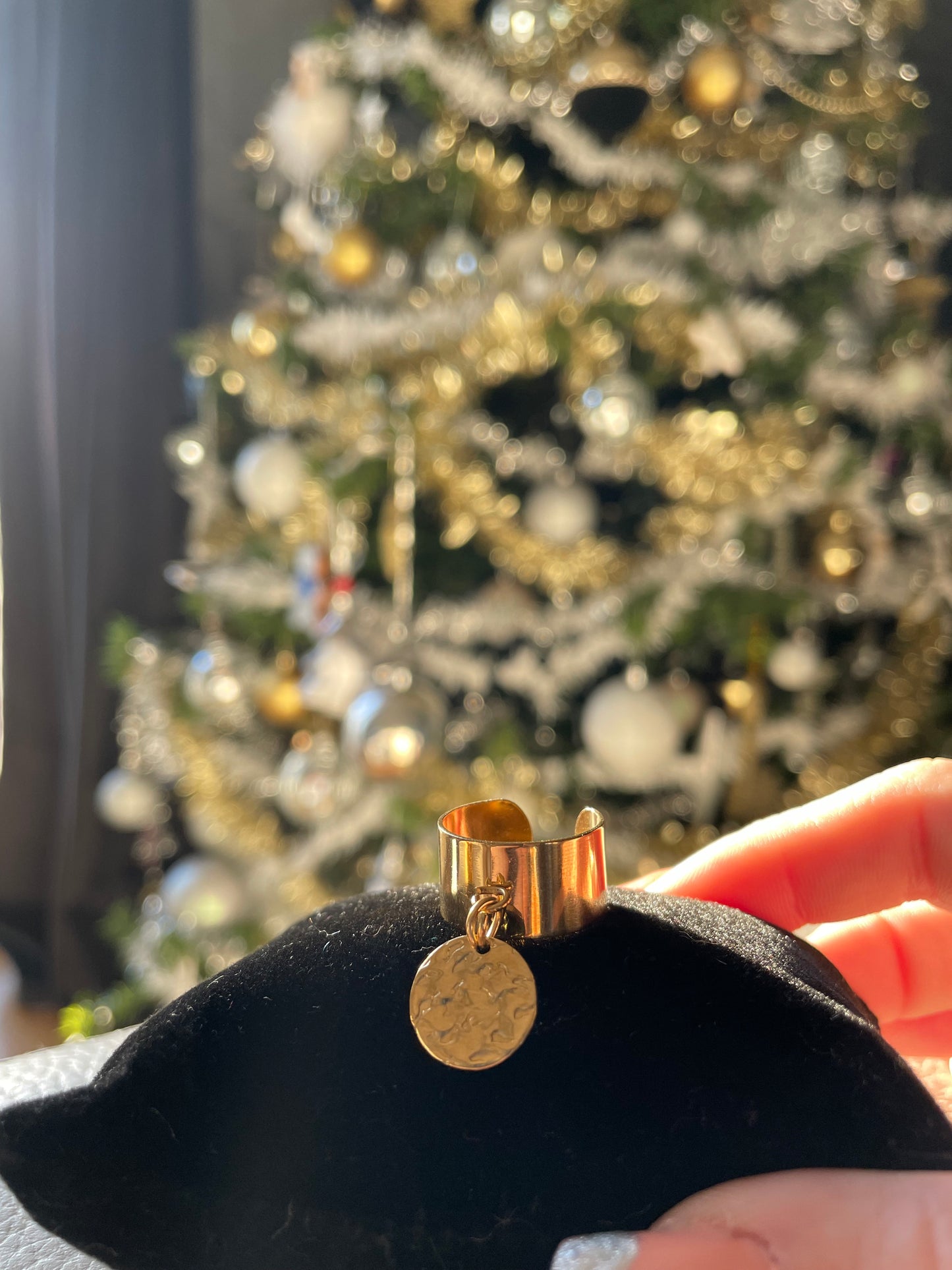 Bague pastille martelée