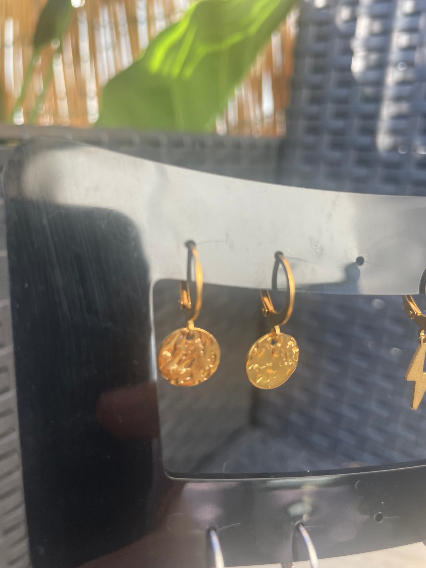 Boucles d'oreilles cercle doré martelé