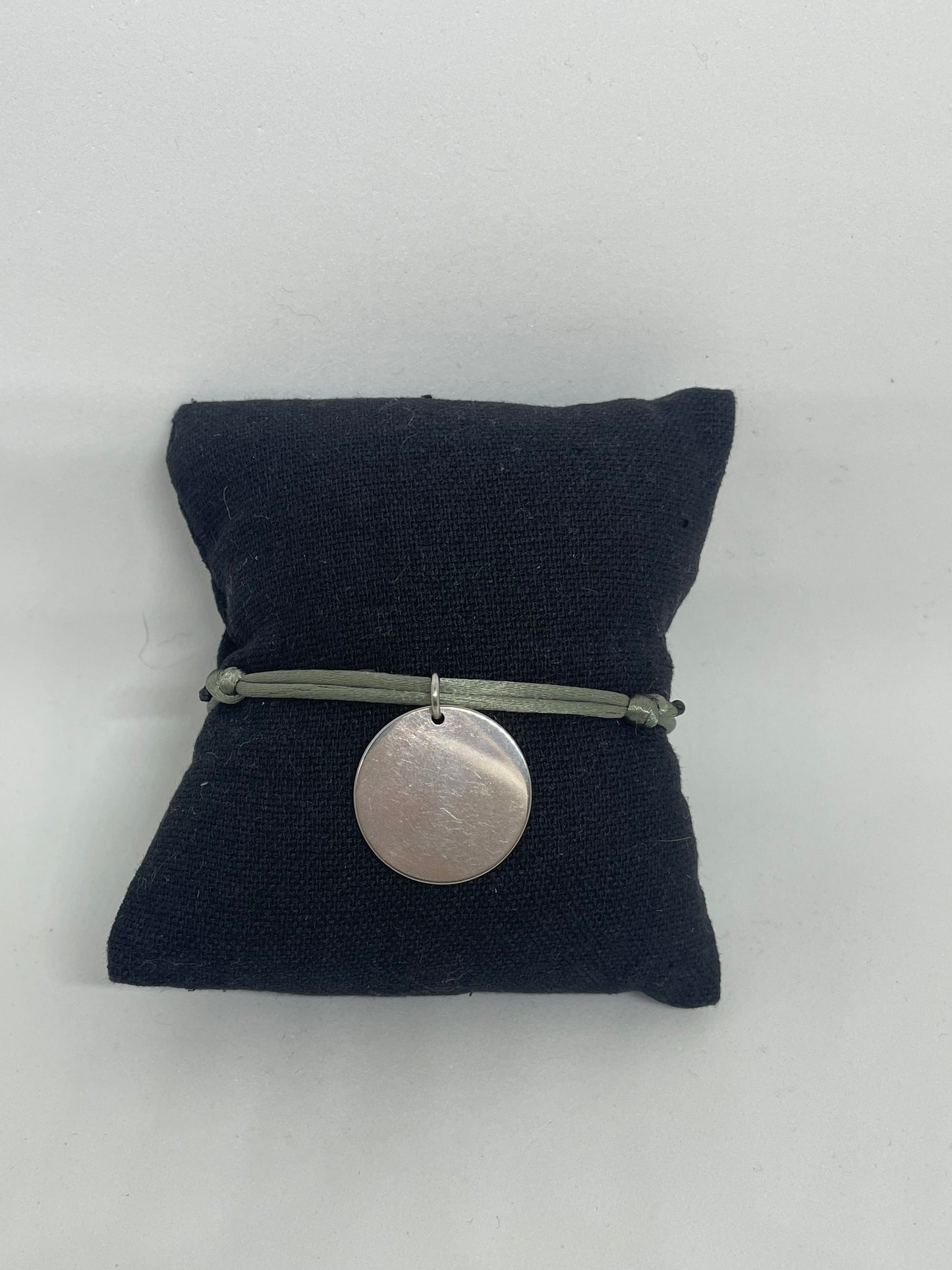 Bracelet pastille en acier inoxydable ajustable