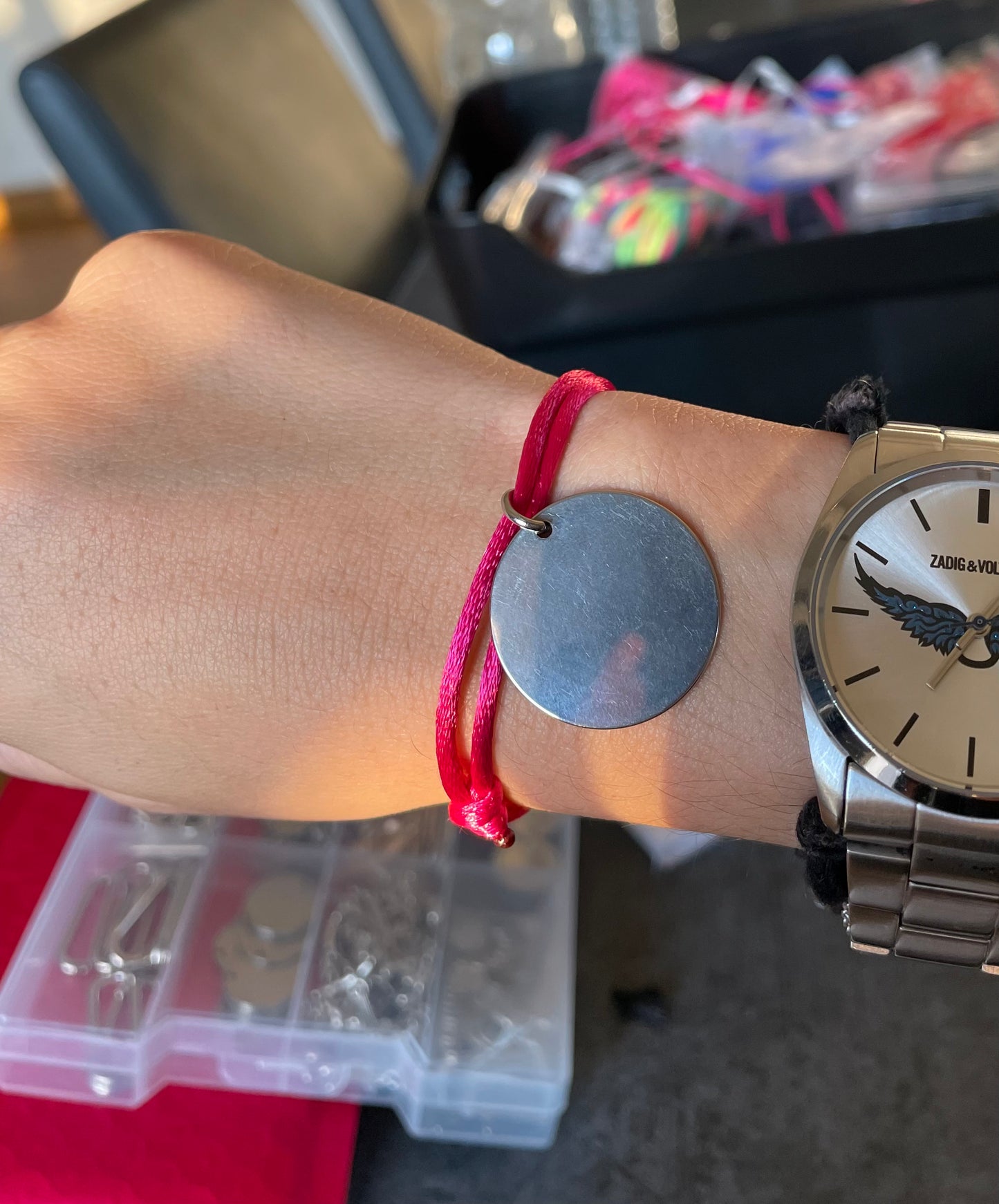 Bracelet pastille en acier inoxydable ajustable