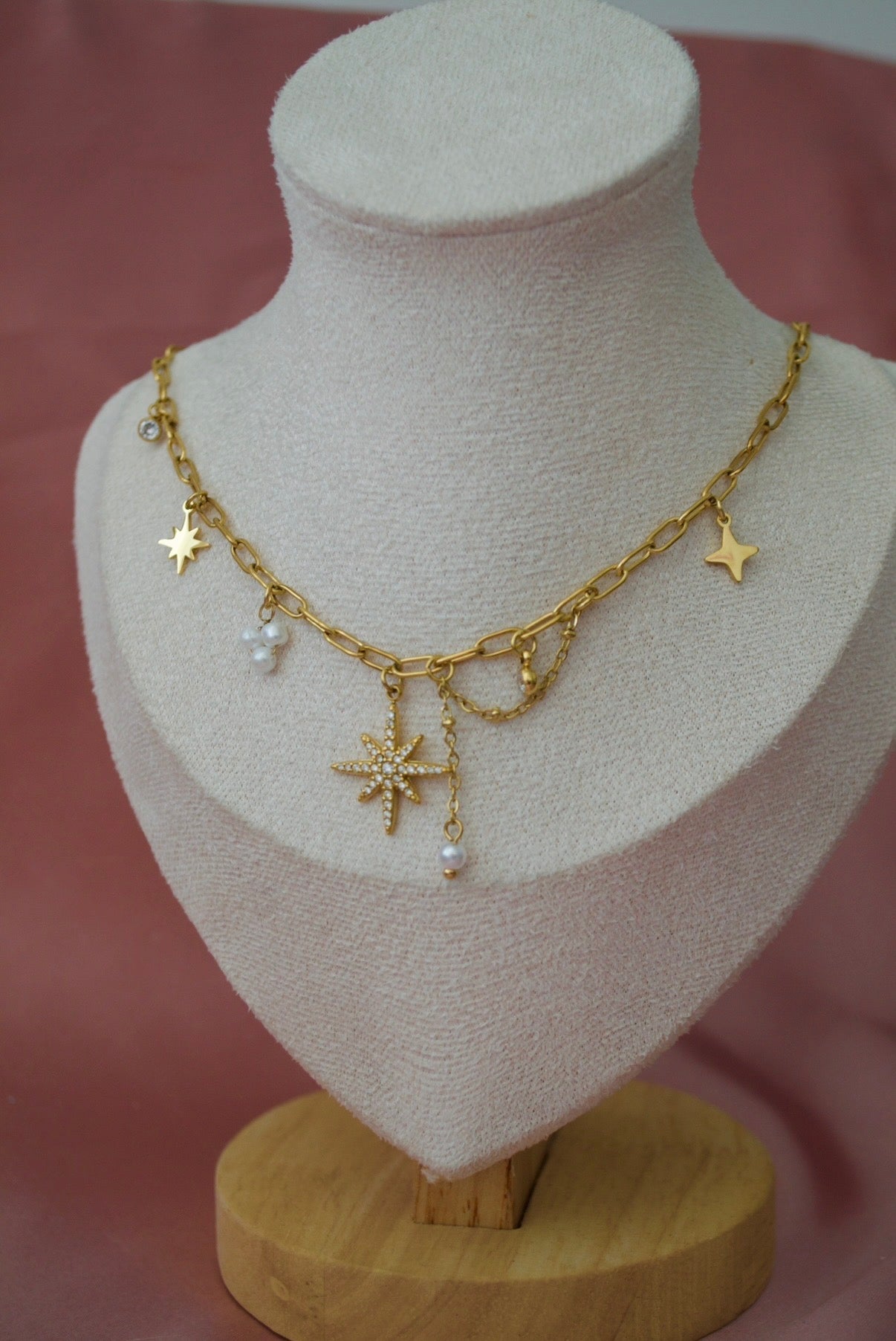 Collier DHELIA or