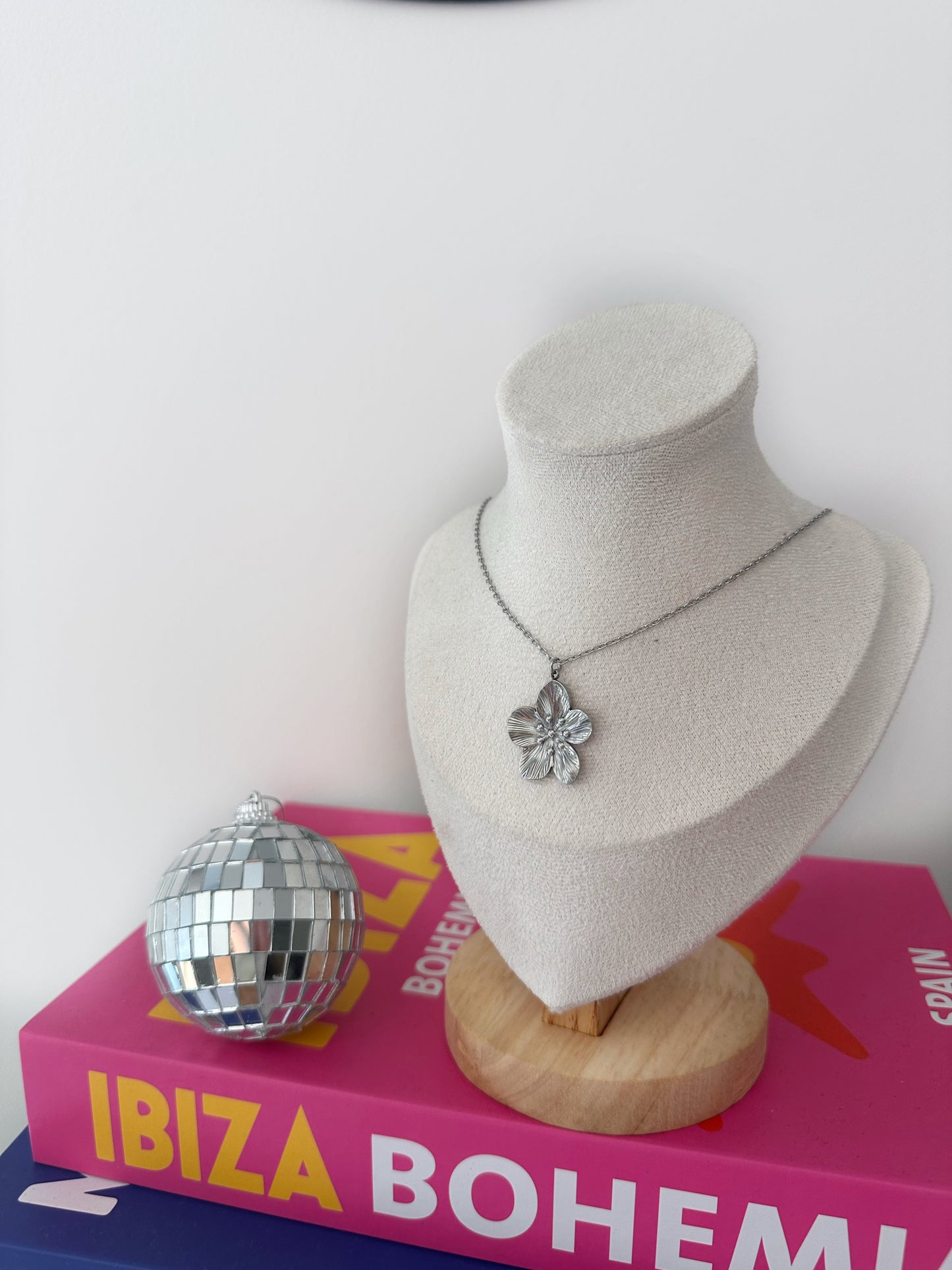 Collier FLEUR argenté