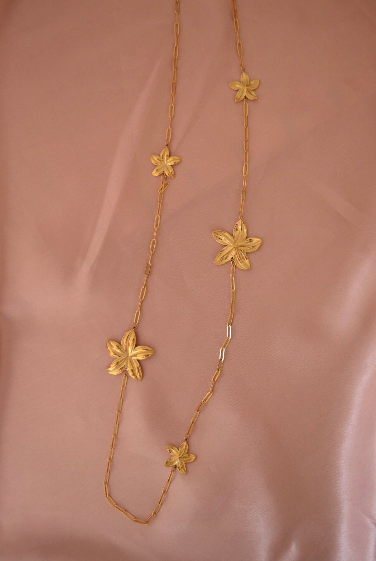 Collier sautoir Fleur