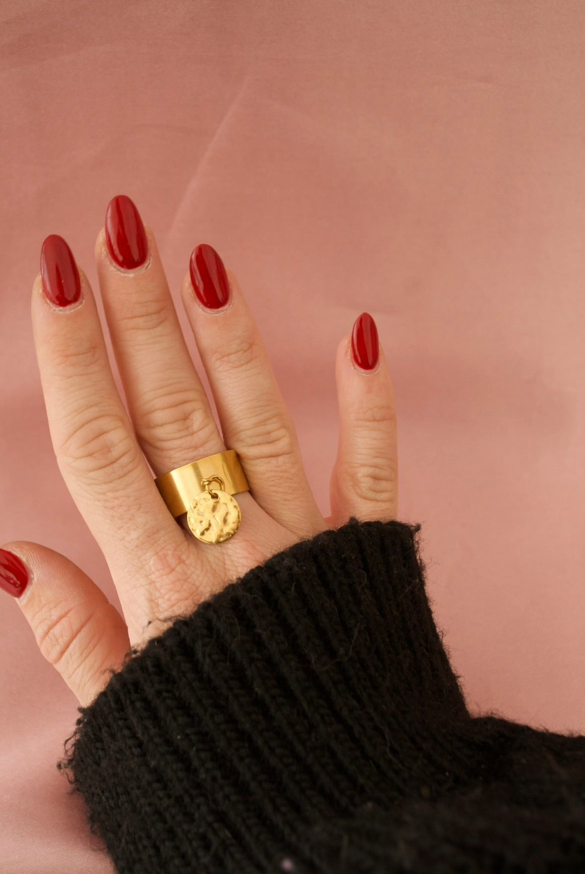 Bague pastille martelée