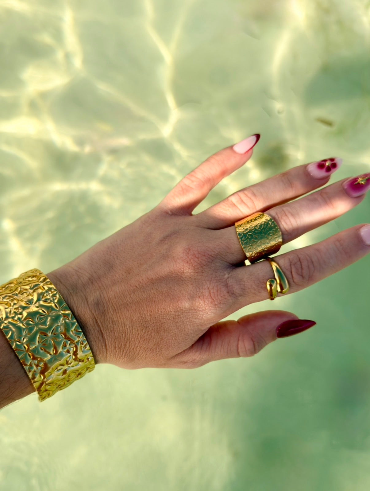 Bague AZIA